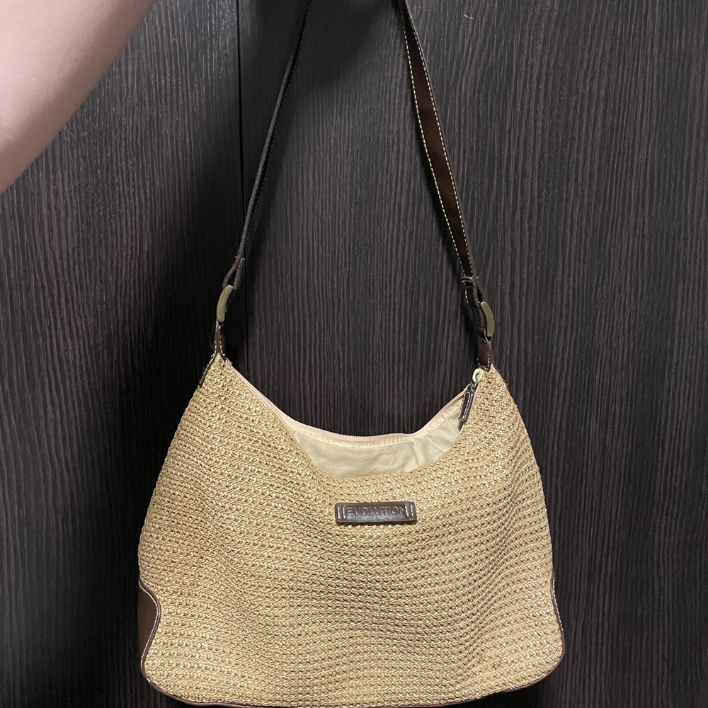 Evolution Tan Shoulder Bag